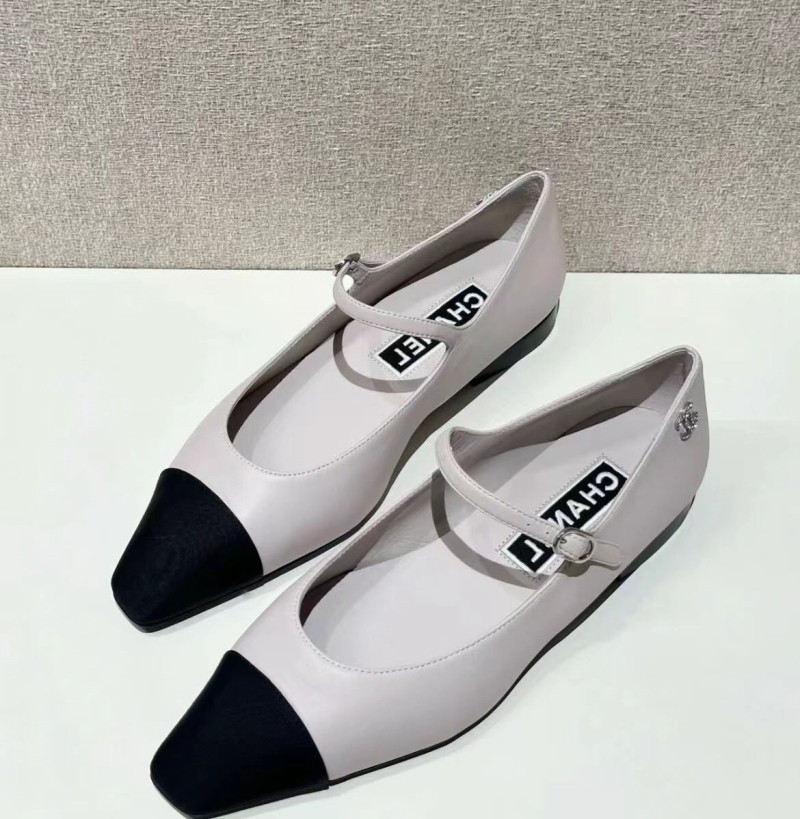 Chanel Flat Shoes